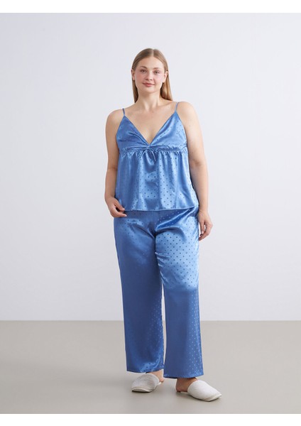 Yeni Sezon V Yaka Puantiyeli Kadın Pijama Takımı fiyatları