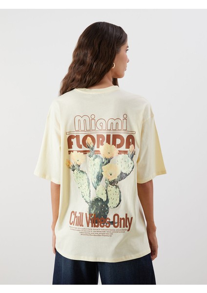 Yeni Sezon Florida Baskılı Oversize Kadın Tişört fırsatları