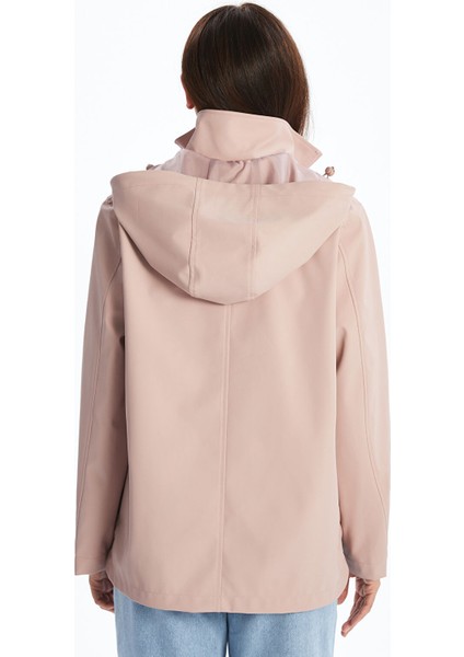 Yeni Sezon Kapüşonlu Deri Görünümlü Kadın Yağmurluk fırsatları