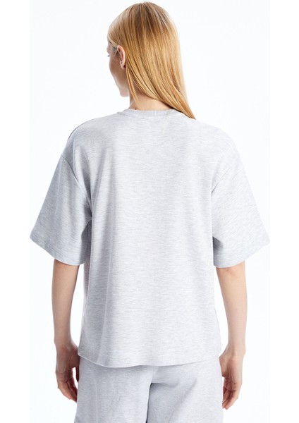 Yeni Sezon Bisiklet Yaka Baskılı Oversize Kadın Tişört fırsatları