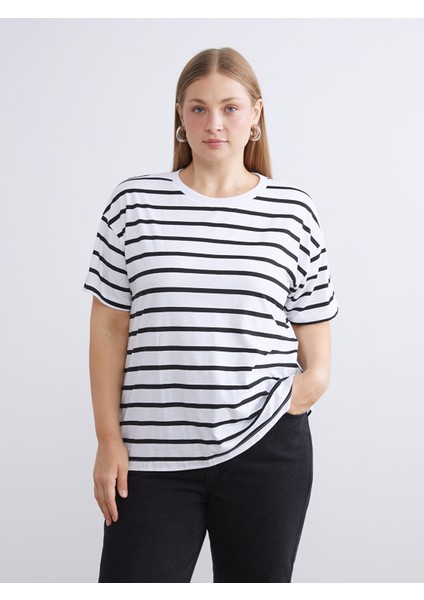 Yeni Sezon Bisiklet Yaka Çizgili Kadın Tişört fiyatları