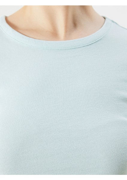 Yeni Sezon Bisiklet Yaka Kadın Tişört modelleri