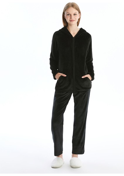 Yeni Sezon Kapüşonlu Düz Uzun Kollu Kadın Pelüş Pijama Üst fiyatları