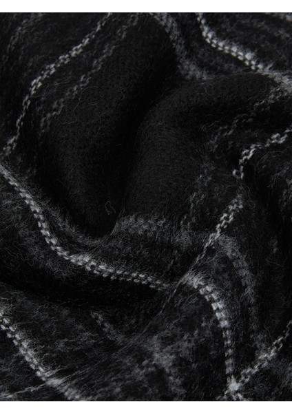 Yeni Sezon Ekose Desenli Kadın Atkı modelleri