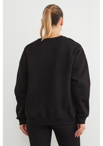 Love Aksesuarlı Bisiklet Yaka Oversize Sweatshirt