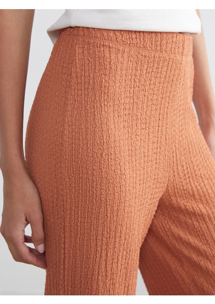 Yeni Sezon Beli Lastikli Dokulu Kadın Pantolon modelleri