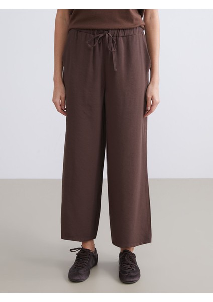 Yeni Sezon Beli Lastikli Geniş Paça Kadın Pantolon fırsatları