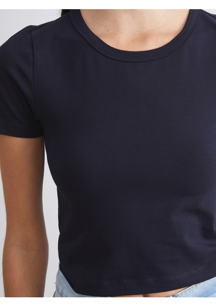 Yeni Sezon Bisiklet Yaka Kadın Crop 2'li indirimleri