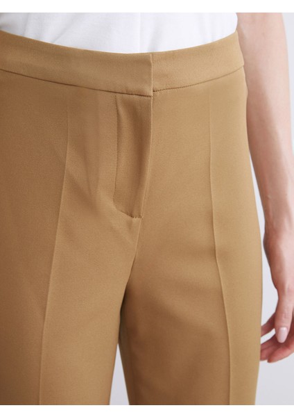 Yeni Sezon Dar Fit Ispanyol Paça Kadın Pantolon modelleri