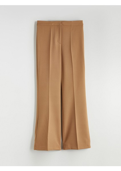 Yeni Sezon Dar Fit Ispanyol Paça Kadın Pantolon indirimleri