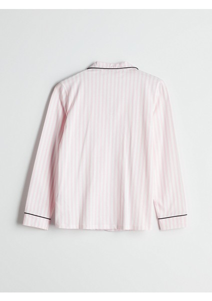 Yeni Sezon Gömlek Yaka Nakışlı Kadın Pijama Üst fiyatları