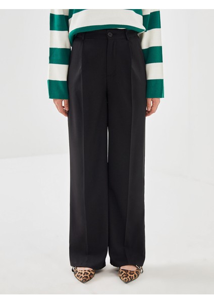 Yeni Sezon Loose Fit Geniş Paça Kadın Pantolon modelleri