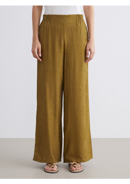 Yeni Sezon Beli Lastikli Nakışlı Kadın Pantolon modelleri