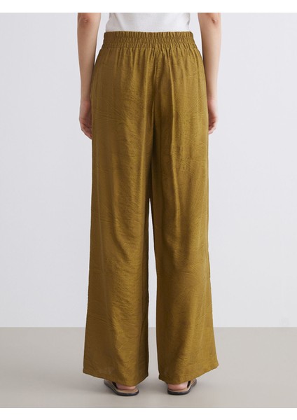 Yeni Sezon Beli Lastikli Nakışlı Kadın Pantolon indirimleri