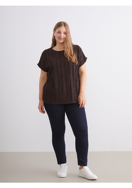 Yeni Sezon Bisiklet Yaka Dokulu Kadın Tişört fiyatları