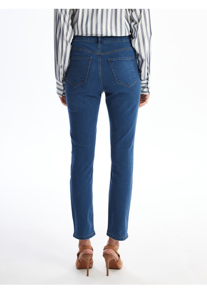 Yeni Sezon Straight Fit Kadın Jean Pantolon fırsatları