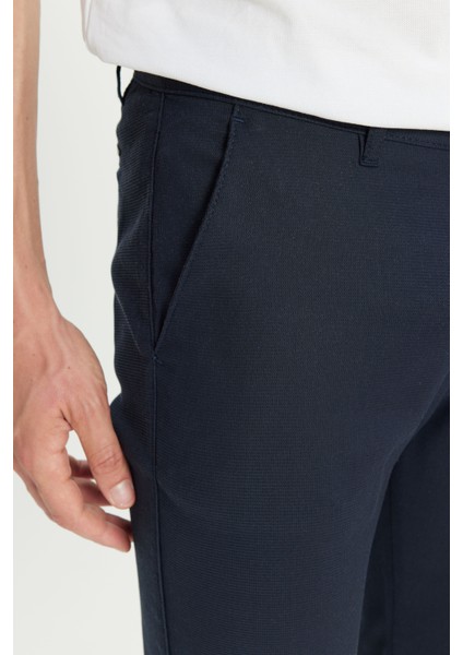 Pamuklu Slim Fit Dar Kesim Armürlü Yan Cepli Casual Pantolon fırsatları