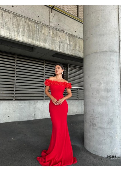 Esnek Krep Kumaş Ön Gül Detaylı Abiye Elbise 583281 Kırmızı