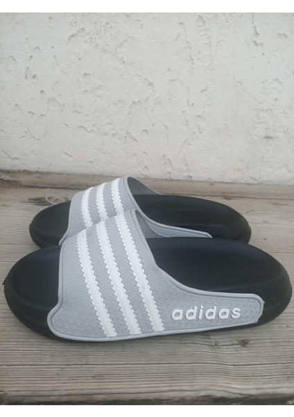 Zigzag Desen Gri Terlik fırsatları