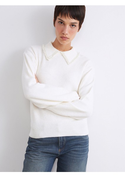 Yeni Sezon Polo Yaka Boncuk Işlemeli Kadın Triko Kazak