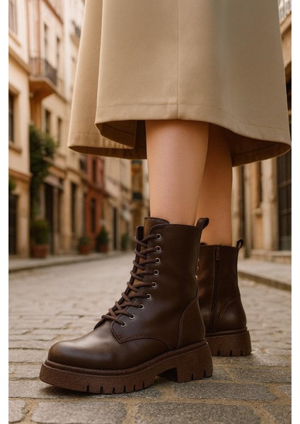Kadın Postal Fermuarlı Kaymaz Taban Bot fiyatları