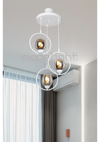 Modern Üçlü Avize, Beyaz ve Füme Cam Detaylarıyla Şık ve Şık Tasarım