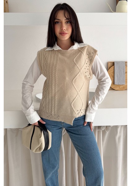 Kadın Asimetrik Örgü Süveter – Dokulu & Zamansız Stil