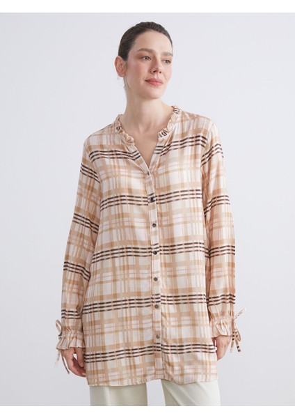 Yeni Sezon Fırfırlı Kaçık Yaka Ekose Kadın Gömlek