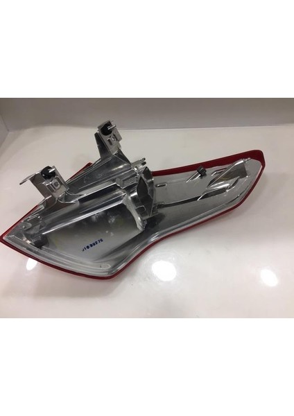 C4 Pıcasso Sol Arka Stop Duysuz Yan Sanayi 2006 - 2007 6350CA fiyatları