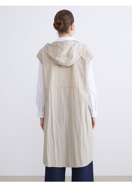 Yeni Sezon Kapüşonlu Poplin Oversize Kadın Yelek fırsatları