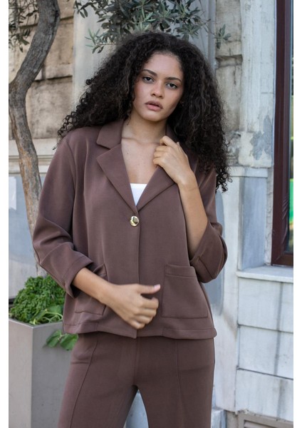 Kadın Modal Ipeksi Yakalı Kapri Kollu Cepli Pili Kaşeli Ceket Hırka Ceket -Kahve fiyatları