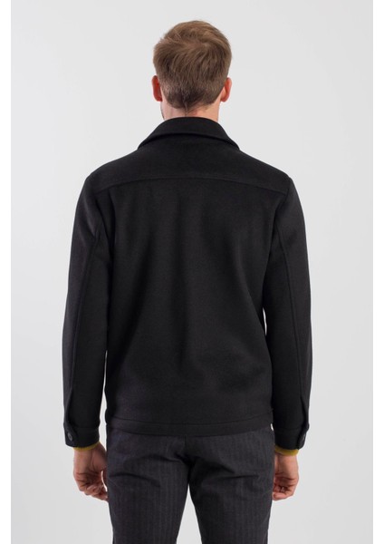 Siyah Comfort Fit Bebe Yaka Yünlü Mont
