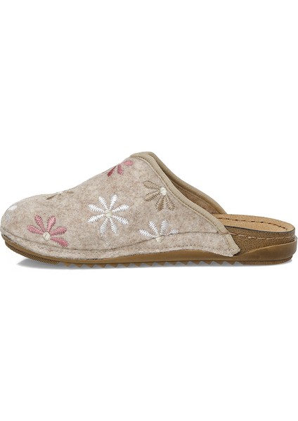 609029.Z5PR Bej Kadın Ev Terliği modelleri