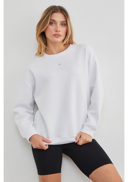 3 Iplik Taşlı Kalp Detaylı Oversize Sweatshirt