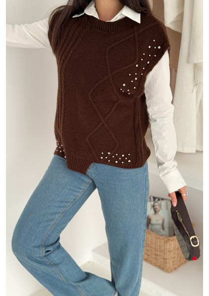 Kadın Asimetrik Örgü Süveter – Dokulu & Zamansız Stil