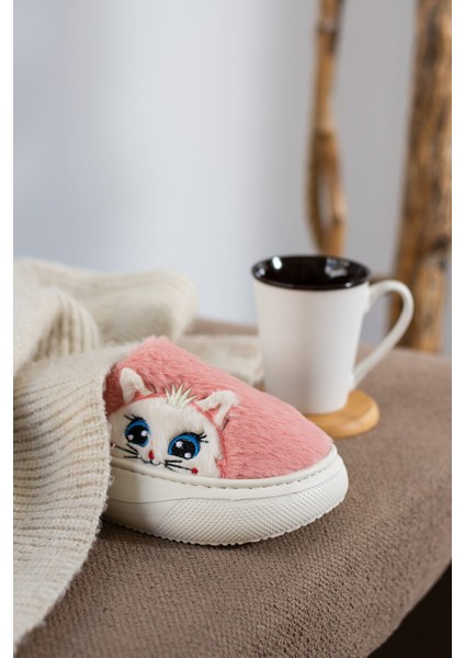 Kadın Sevimli Kedi Figürlü Desen Peluş Hafif Kaymaz Eva Taban Kışlık Yıkanabilir Terlik modelleri