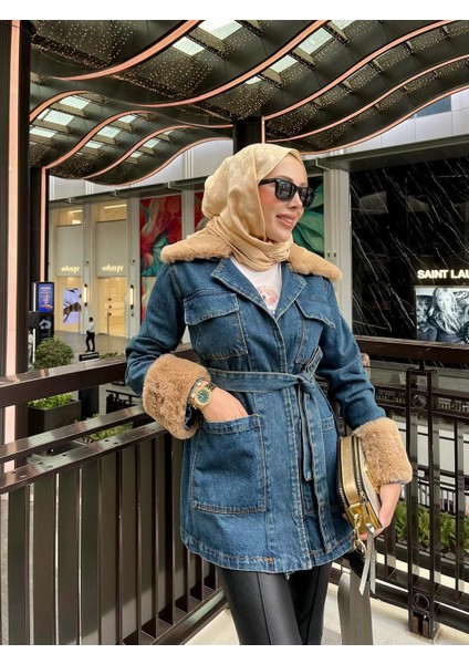 Kadın Kemerli Kürk Detaylı Kot Mavi Ceket modelleri