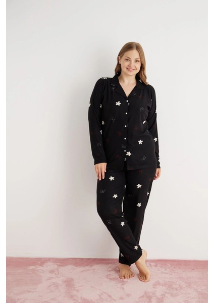 Kadın Büyük Beden Süet Kumaş Önü Düğmeli Şık Pijama Takımı - Siyah