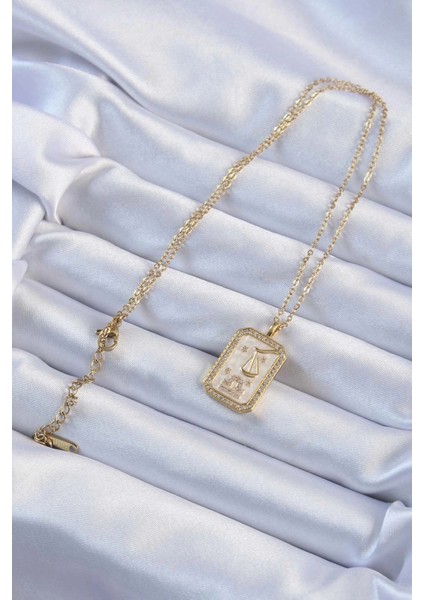 316L Çelik Zincir Altın Renk Zirkon Taşlı Çerçeveli Tarot Kolye fiyatları