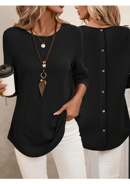 Kadın Uzun Kollu Yuvarlak Yaka Arkadan Düğmeli Waffle Bluz