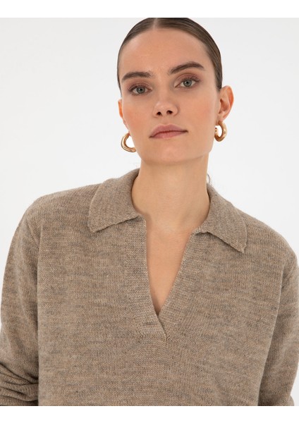 Kadın Bej Comfort Fit Polo Yaka Kazak 50317226-VR011 fiyatları