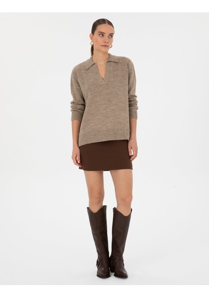 Kadın Bej Comfort Fit Polo Yaka Kazak 50317226-VR011 fırsatları