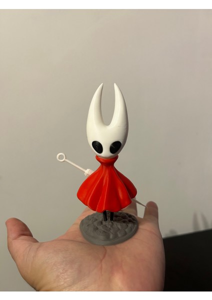hornet Koleksiyon Figürü – Kırmızı Pelerinli Dekoratif Biblo indirimleri