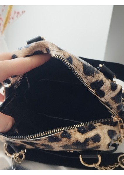 Mini Model Puf Charm Detaylı Deri Leopar Kadın El, Omuz, Çapraz Çanta fırsatları