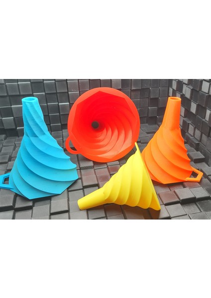 Sarı Renkli Desenli Huni