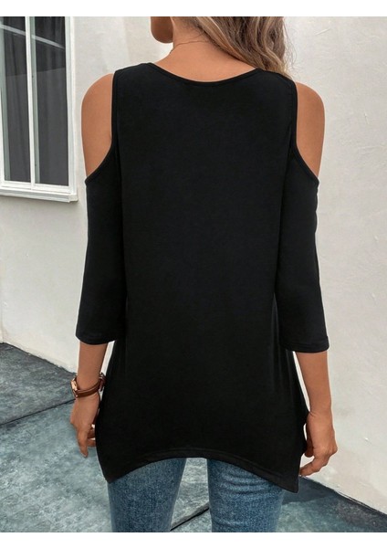Kadın Omuzlardan Açık Sıfır Yaka Asimetrik Kesim Detay Viskon Bluz