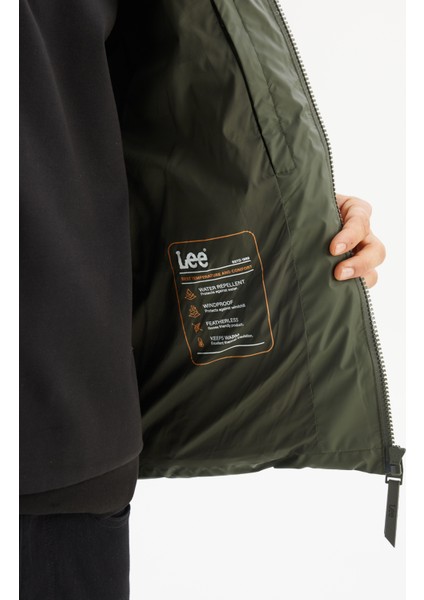 Regular Fit Normal Kesim Kapüşonlu Cepli Puffer Şişme Mont fırsatları