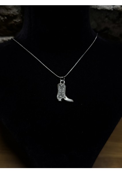 Çelik Zincirli Gümüş Kaplama Kararmaz Çizme Kolye