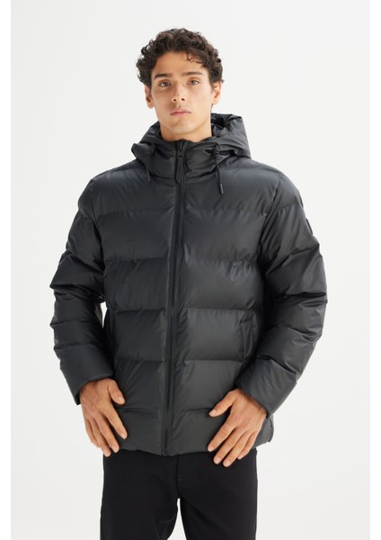 Regular Fit Normal Kesim Kapüşonlu Cepli Şişme Puffer Mont