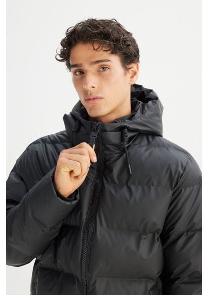 Regular Fit Normal Kesim Kapüşonlu Cepli Şişme Puffer Mont fırsatları